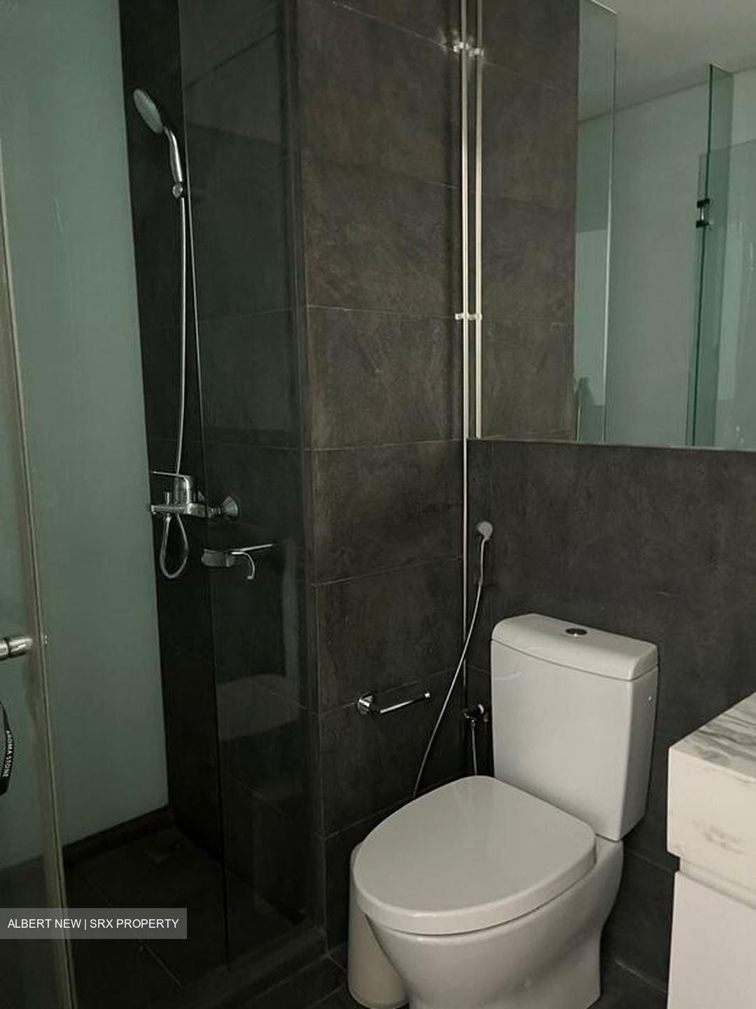 Arc 380 (D8), Office #502836131